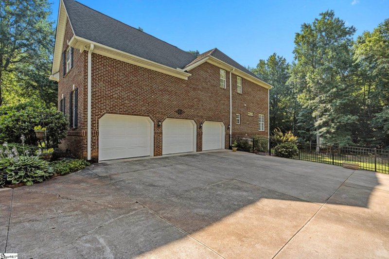 Property image 2 at 418 Meathward Circle, Moore, SC 29369