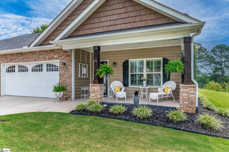 Property image 3 at 74 Hillsborough Drive, Anderson, SC 29621