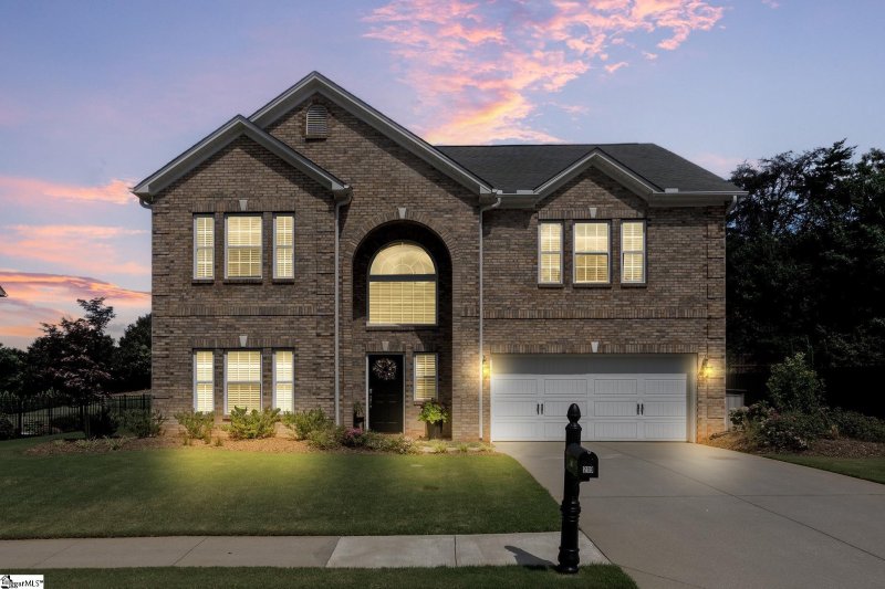 Property image 2 at 219 Haddington Lane, Greenville, SC 29609