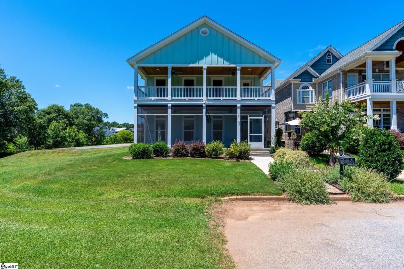 1 Waterside Lane
