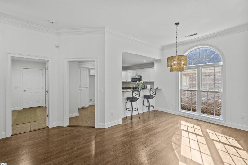 Property image 5 at 102 Courtyard Drive, Anderson, SC 29621