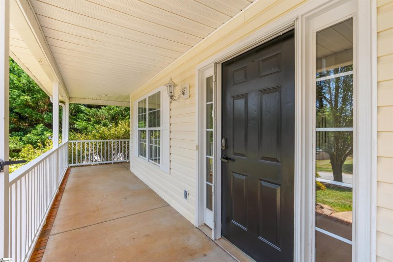 Property image 4 at 804 Canton Court, Greer, SC 29651