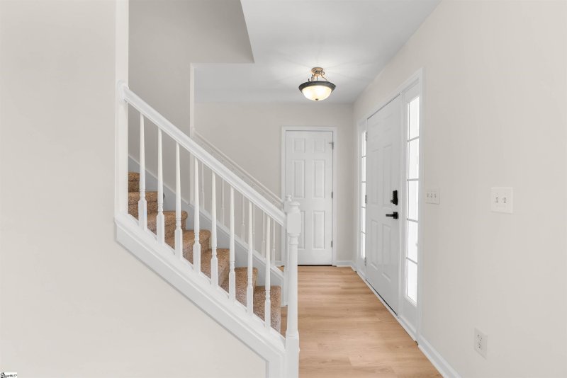 Property image 5 at 804 Canton Court, Greer, SC 29651