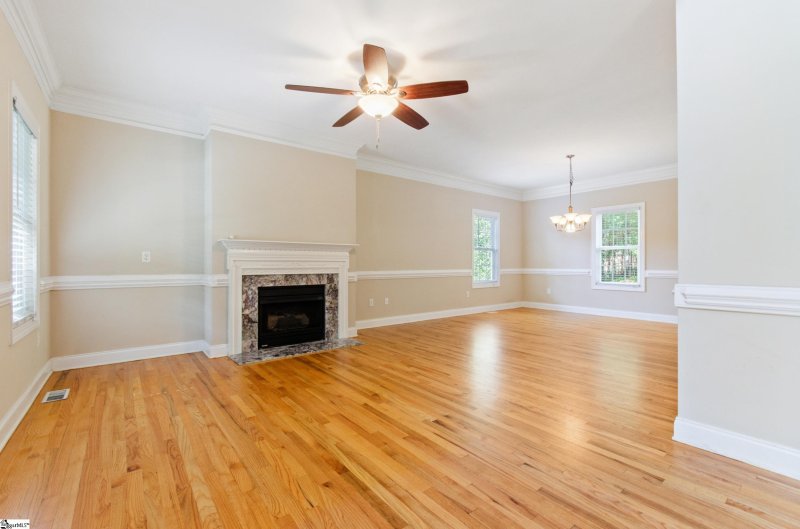 Property image 4 at 117 Glencreek Drive, Greer, SC 29650