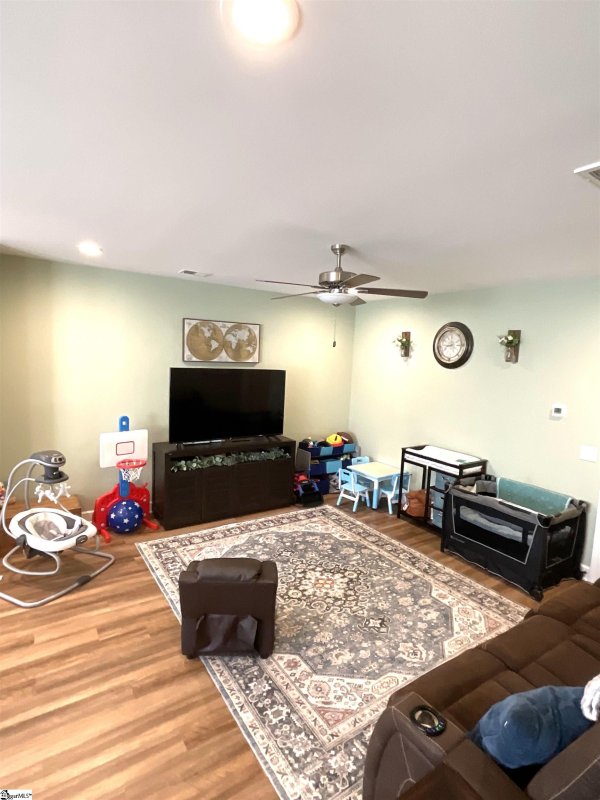 Property image 3 at 114 Bluet Lane, Taylors, SC 29687