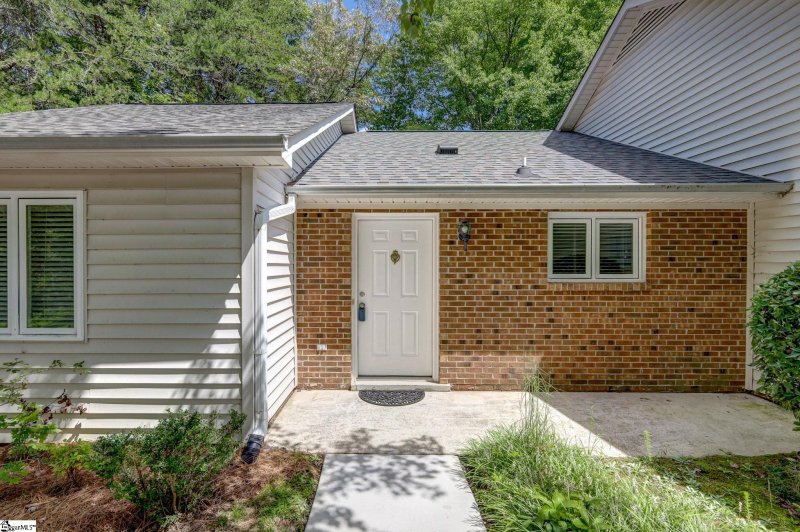 Property image 5 at 224 Creek Forest Drive, Greenville, SC 29615