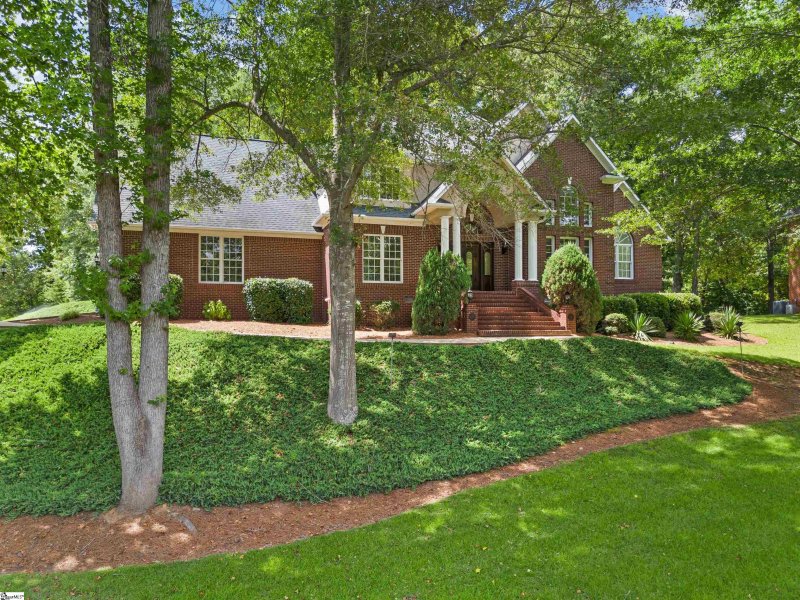 Property image 4 at 320 Tarrigart Drive, Moore, SC 29369