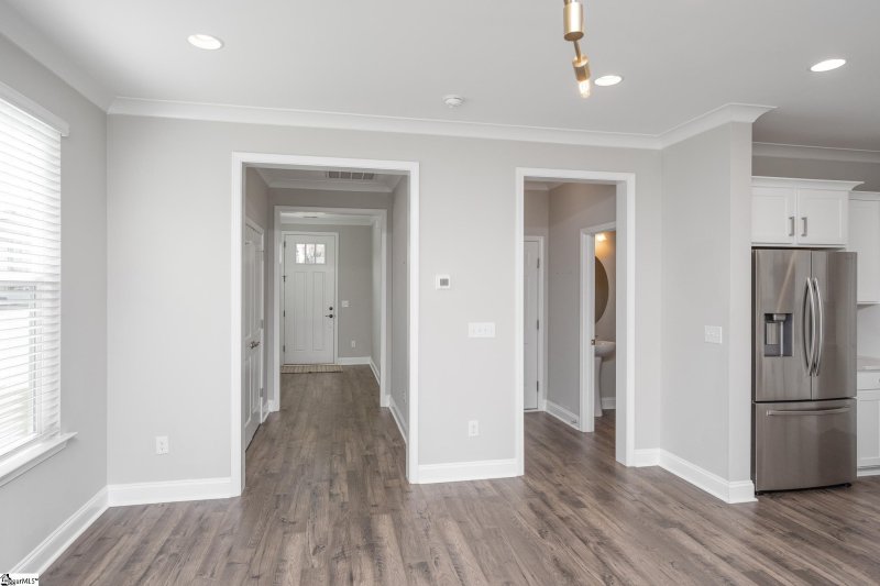 Property image 3 of 300 Gardella Drive in Rockbridge, Greer, SC 29650