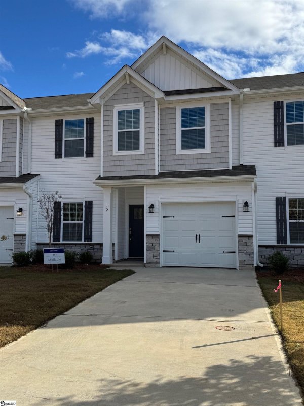 12 Fernhill Lane