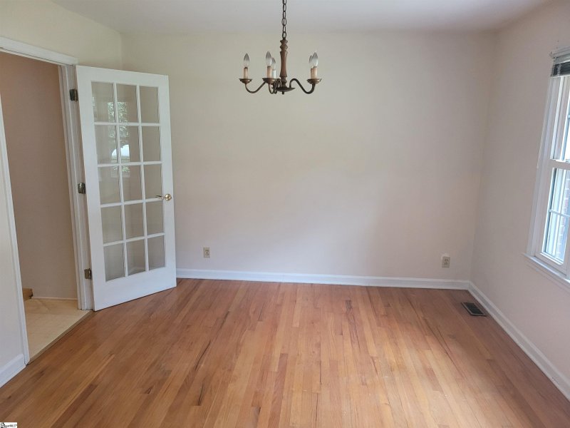 Property image 3 at 206 Vine Hill Road, Greenville, SC 29607