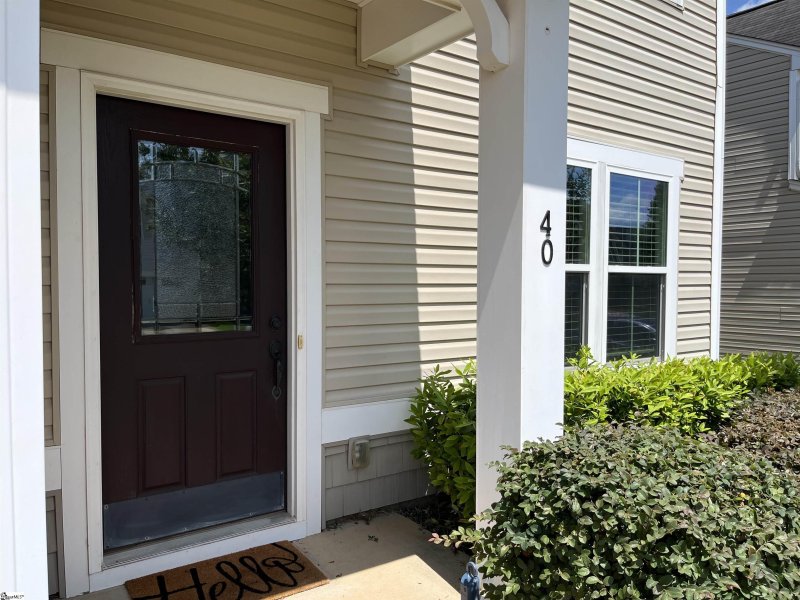 Property image 3 at 40 Shale Court, Greenville, SC 29607