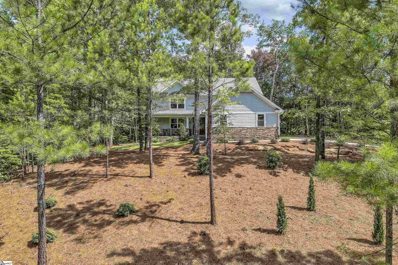 Property image 2 at 1206 Yellowood Drive, Seneca, SC 29672