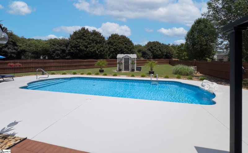 Property image 4 at 5 Tennwood Drive, Greenville, SC 29609