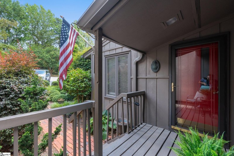 Property image 5 at 108 Inglewood Way, Greenville, SC 29615