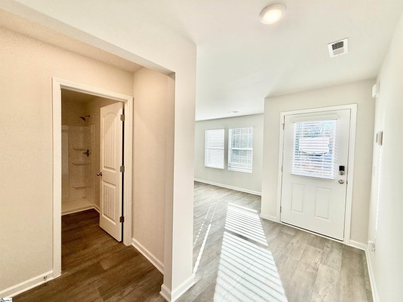 Property image 2 at 919 Flat Rock Road, Anderson, SC 29624