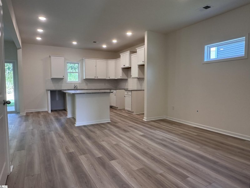 Property image 5 at 1086 Silverbend Trail, Duncan, SC 29334