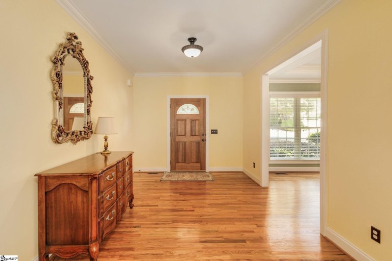 Property image 5 at 3 Meadow Pond Court, Greer, SC 29650