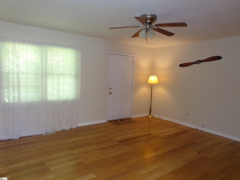 Property image 2 at 174 Jameson Road, Easley, SC 29640-8711