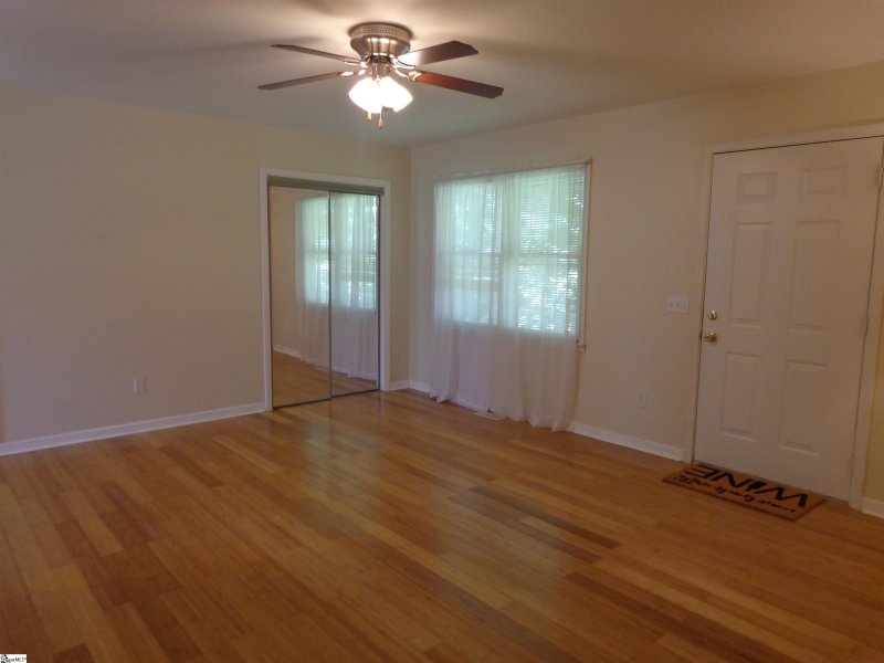 Property image 3 at 174 Jameson Road, Easley, SC 29640-8711