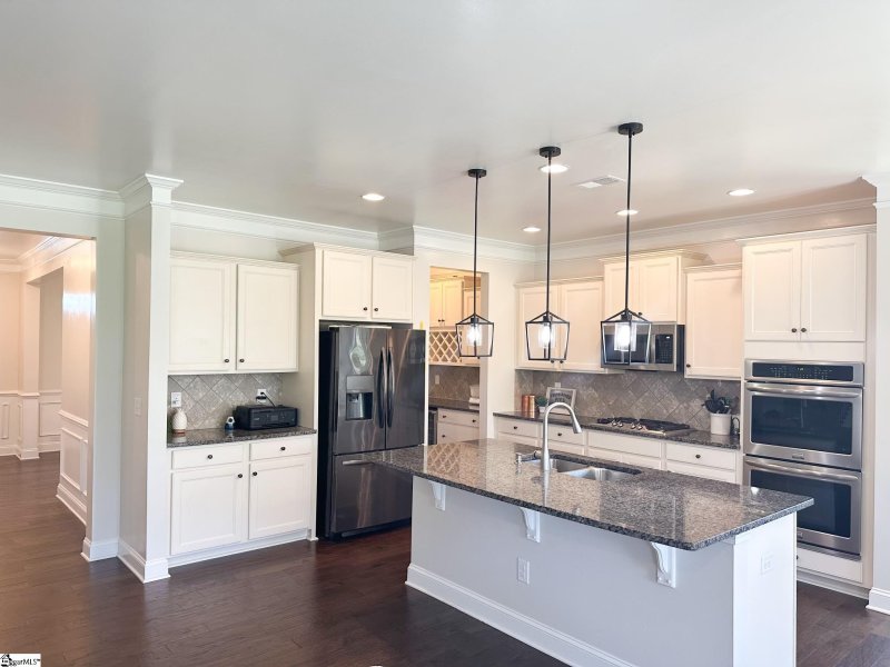 Property image 3 at 404 Brandybuck Drive, Piedmont, SC 29673