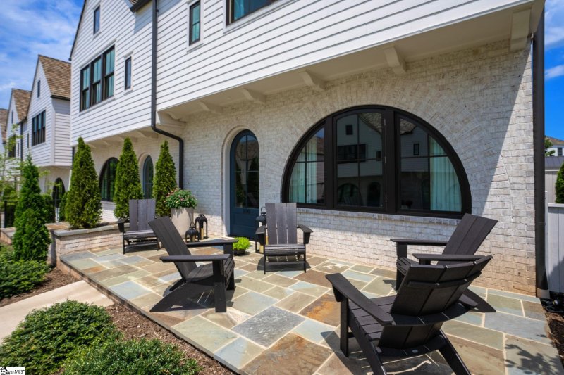 Property image 4 at 108 Graham Drive, Greenville, SC 29615