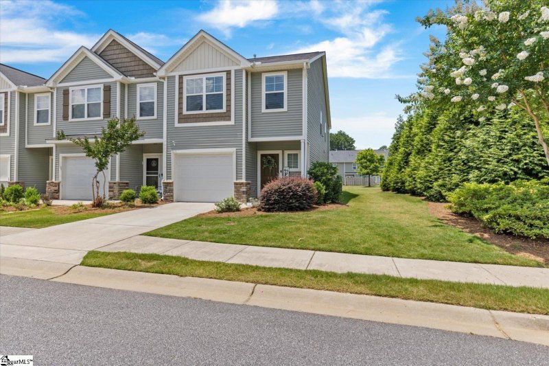 Property image 3 at 26 Harvest Bell Lane, Taylors, SC 29687