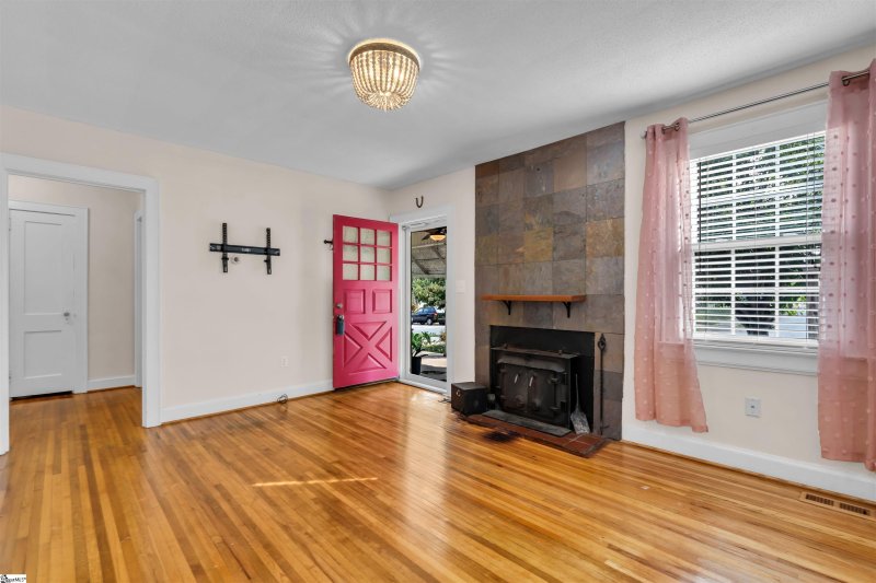 Property image 5 at 129 Phifer Drive, Spartanburg, SC 29303