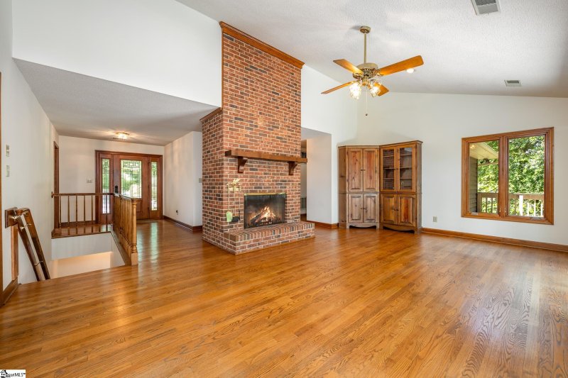 Property image 4 at 712 Lakewinds Boulevard, Inman, SC 29349-8299