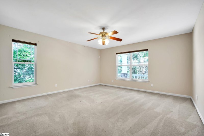 Property image 5 at 1014 Spring Glen Drive, Simpsonville, SC 29680