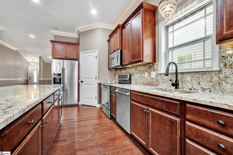 Property image 4 at 1105 Merlot Court, Moore, SC 29369