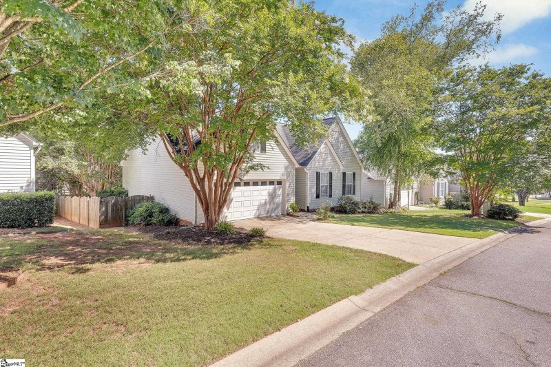 Property image 2 at 309 Ashridge Way, Simpsonville, SC 29681-4386