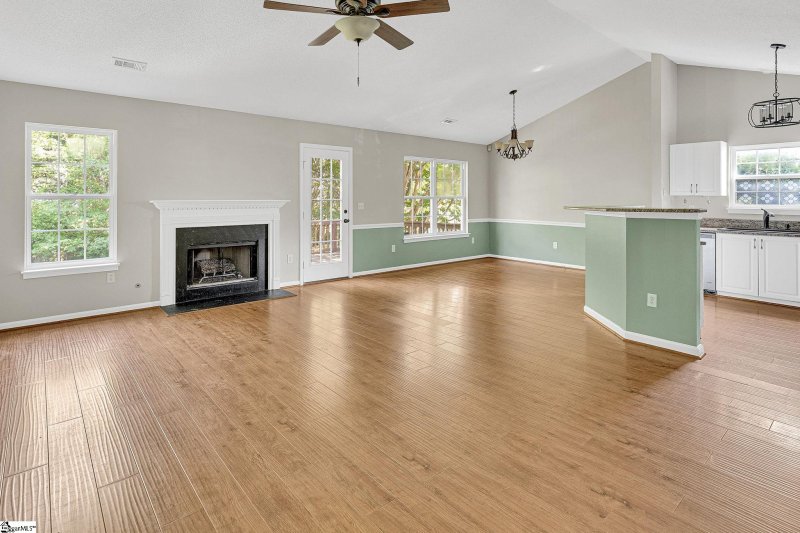 Property image 3 at 309 Ashridge Way, Simpsonville, SC 29681-4386