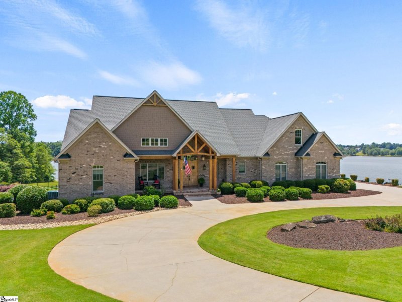 125 Shore Vista Lane