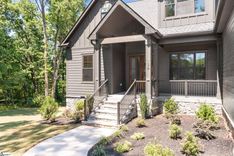 Property image 2 at 135 Crawford Lake Drive, Easley, SC 29642