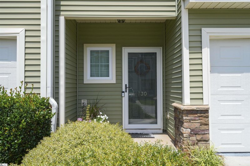 Property image 3 at 730 Elmbrook Drive, Simpsonville, SC 29681