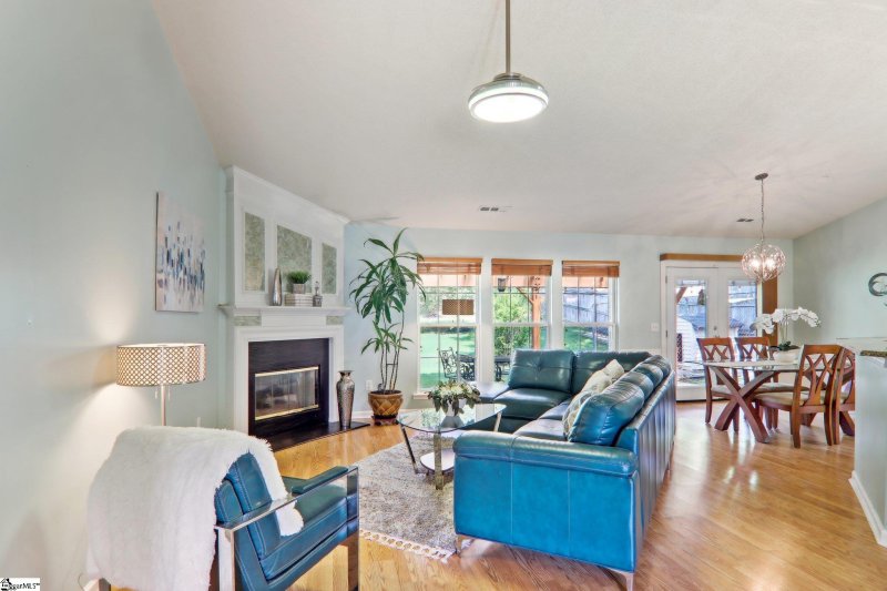 Property image 3 at 114 Innisbrook Lane, Simpsonville, SC 29681