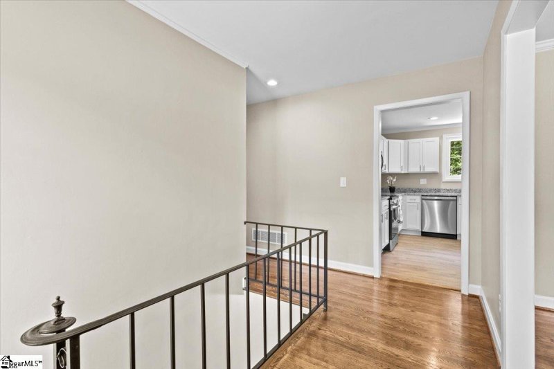 Property image 5 at 422 Fairmont Drive, Greenville, SC 29605