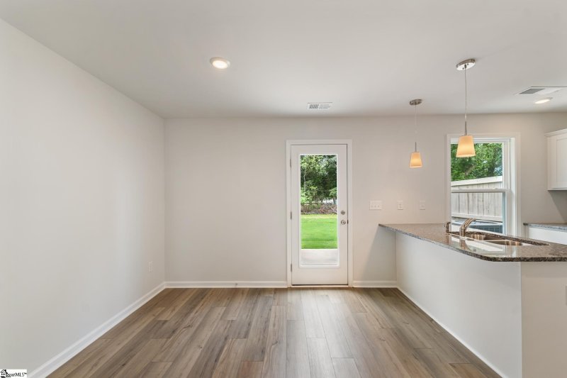 Property image 4 at 652 Blossom Run, Spartanburg, SC 29307