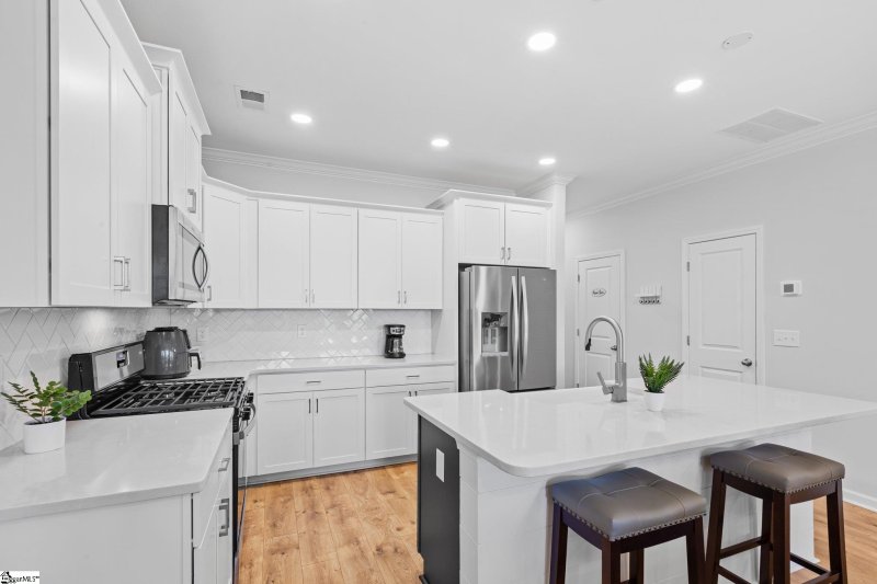 Property image 3 at 335 Stirrup Court, Greer, SC 29651