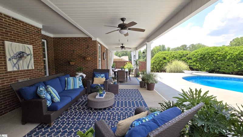 Property image 2 at 14 Brentmoor Place, Simpsonville, SC 29680