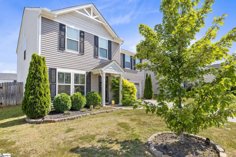 Property image 2 at 3 Maplestead Farms Court, Greenville, SC 29617