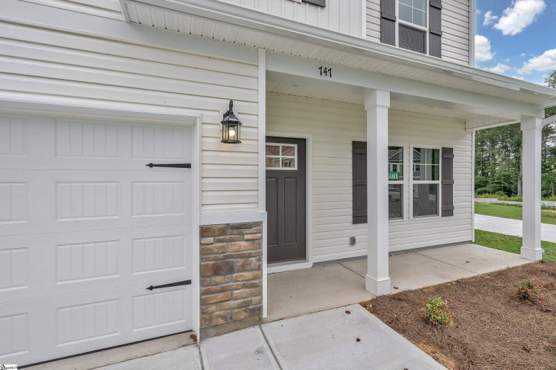 Property image 3 at 747 Fountainbrook Lane, Fountain Inn, SC 29644