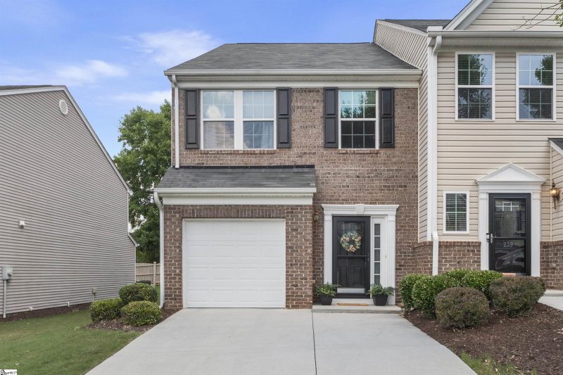 237 Cedar Crossing Lane