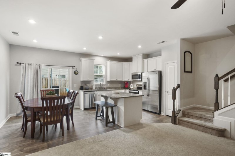 Property image 4 at 111 Lilywood Court, Simpsonville, SC 29681