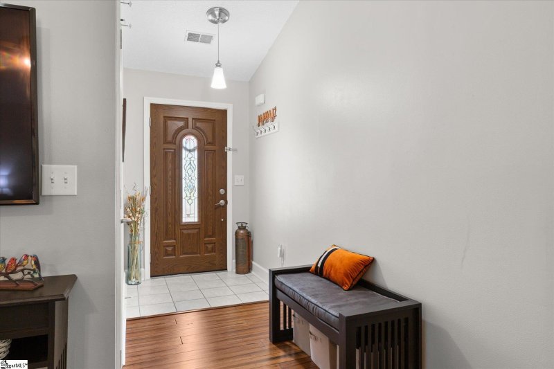 Property image 3 at 402 Ariel Court, Fountain Inn, SC 29644