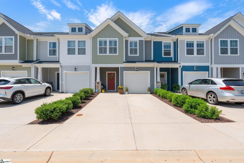 Property image 3 at 69 Mardale Lane, Greenville, SC 29609