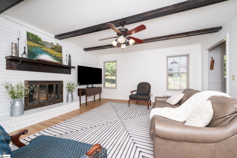 Property image 5 at 406 Mount Vernon Road, Greer, SC 29651-1751