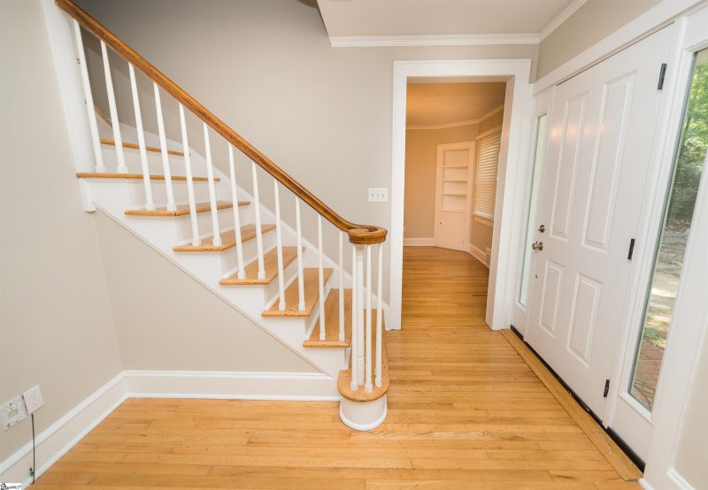 Property image 3 at 111 Windsor Avenue, Spartanburg, SC 29306