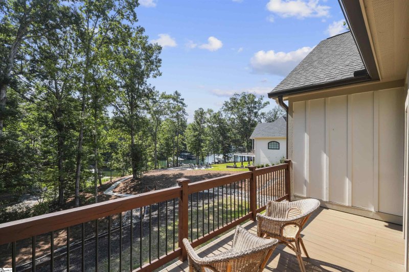 Property image 2 at 102 N Wynward Pointe Drive, Salem, SC 29676