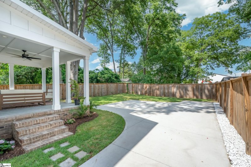 Property image 4 at 118 Pinckney Street, Greenville, SC 29601
